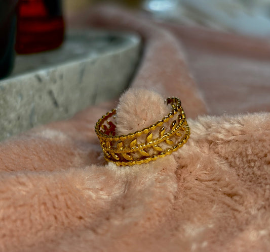 Ovale Aurea Ring